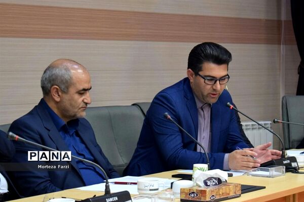 جلسه ستاد گرامیداشت مقام معلم در تبریز