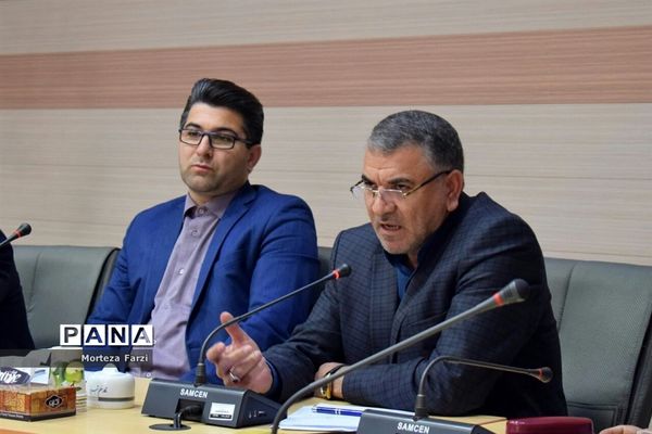 جلسه ستاد گرامیداشت مقام معلم در تبریز