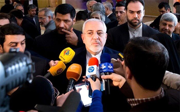 ظریف: برای ادامه پیروزی‌های میدانی به سوریه سفر کرده‌ام