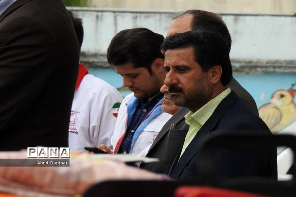 پویش ملی «سیل مهربانی همکلاسی‌ها» در دبستان امام علی (ع) رامسر