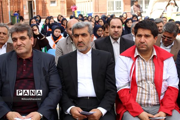 پویش سیل مهربانی همکلاسی‌ها