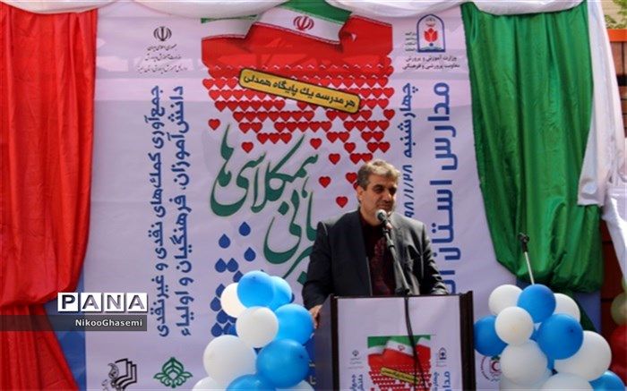 محمد جواد کولیوند: همه سدهای کشور بالاتر از حد نرمال آبگیری شده‌اند