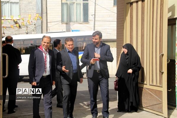 سیل مهربانی همکلاسی‌ها در ناحیه یک ری