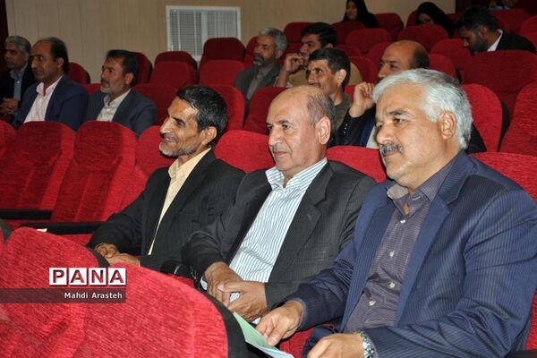 جشنواره خیرین مدرسه ساز شهرستان خوسف