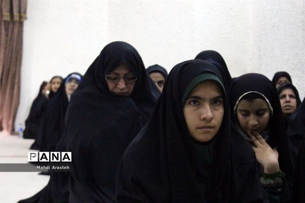 دیدار جوانان سرزمین خورشید با نماینده ولی فقیه در خراسان جنوبی