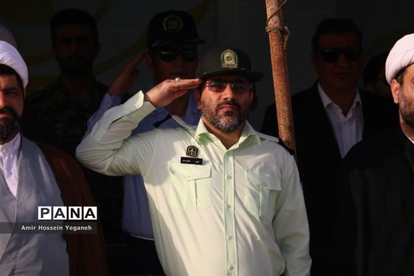 رژه روز ارتش در جزیره کیش