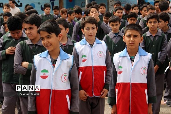 طرح سیل مهربانی همکلاسی‌ها در مدارس استان سمنان