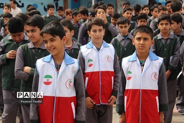 طرح سیل مهربانی همکلاسی‌ها در مدارس استان سمنان