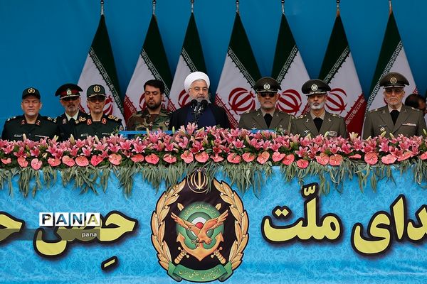 مراسم رژه روز ارتش