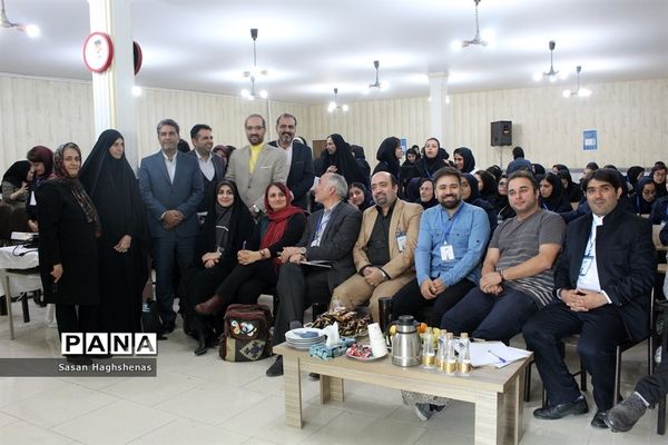 دوره آموزشی فرصت‌های کسب و کارحوزه فناوری و اطلاعات در اسلامشهر