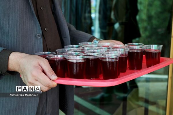 ایستگاه صلواتی سازمان دانش‌آموزی آذربایجان شرقی به مناسبت نیمه شعبان