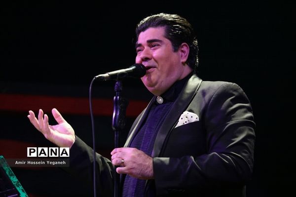 کنسرت خیریه سالار عقیلی در جزیره کیش