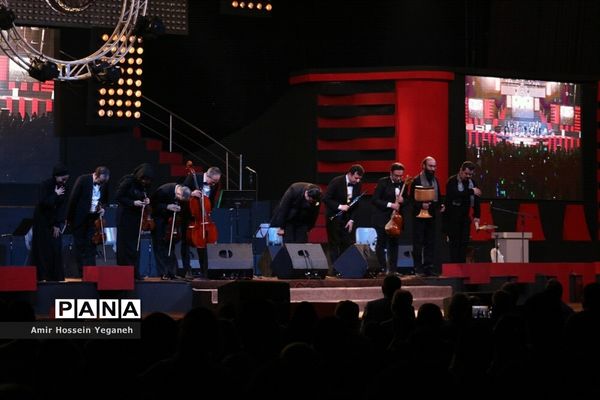 کنسرت خیریه سالار عقیلی در جزیره کیش