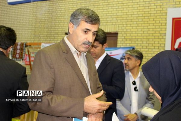 افتتاح نمایشگاه هفته معرفی مشاغل در بوشهر