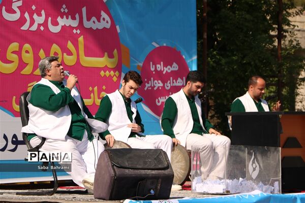 همایش پیاده‌روی خانوادگی به سوی ظهور در شهرقدس