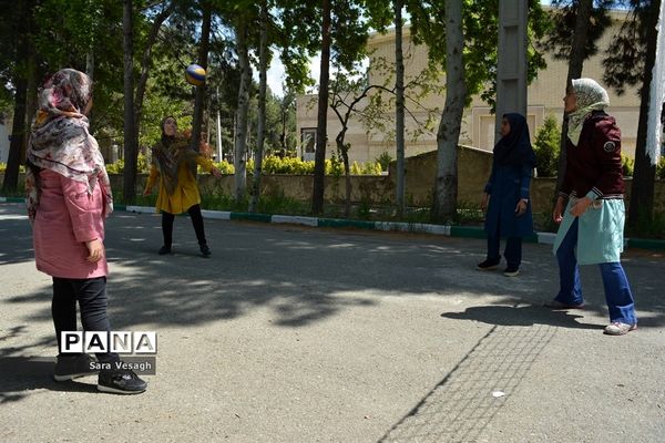 آخرین روز از مسابقات استانی قرآن، عترت و نماز دختران