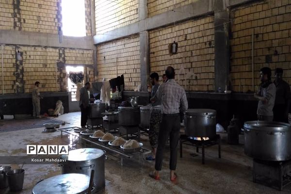 کمک‌رسانی کاروان خیرخواه مردم تهران در شهرستان کارون