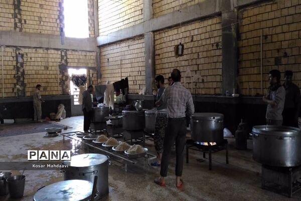 کمک‌رسانی کاروان خیرخواه مردم تهران در شهرستان کارون