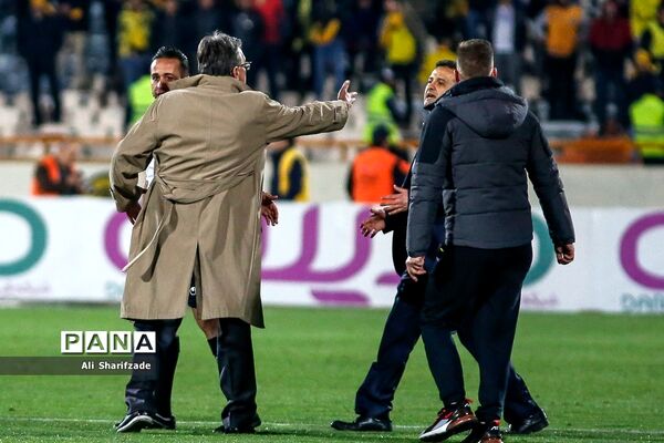 دیدارتیم‌های پرسپولیس و سپاهان