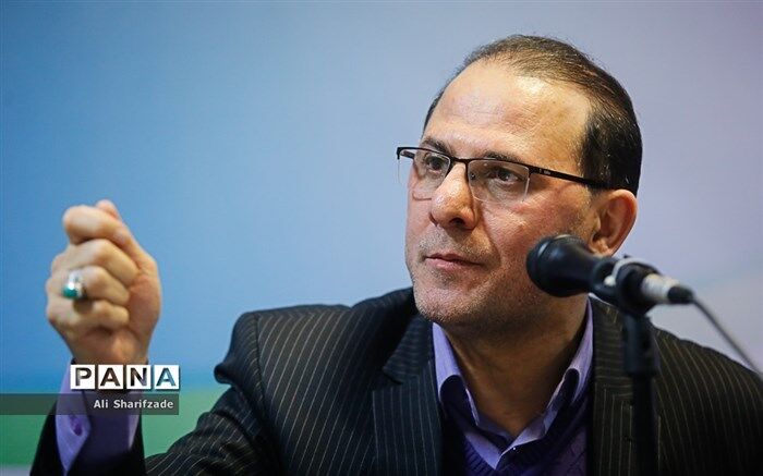 قائم مقام سازمان دانش‌آموزی: پیگیری بیانیه گام دوم انقلاب  از مهم‌ترین برنامه‌های سازمان در سال جدیداست