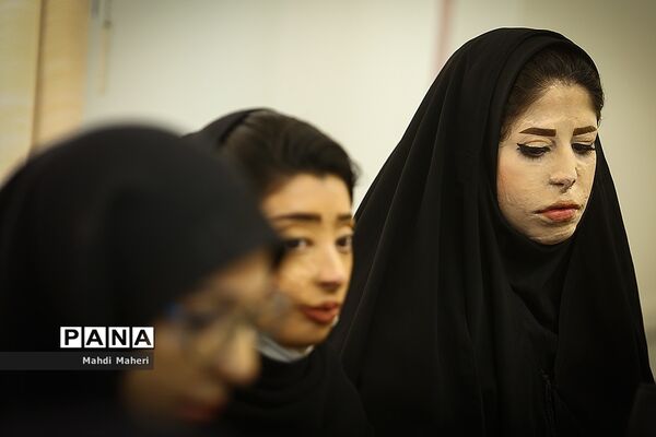 ققنوس‌های درودزن 13 سال پس از برخاستن از خاکستر