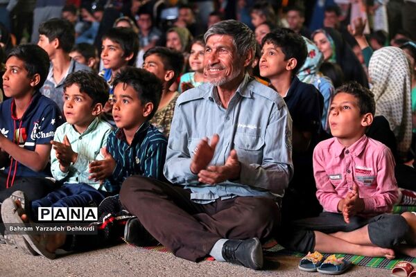 تماشاخانه سیار کانون کشور در پارک شهید سبحانی اهواز