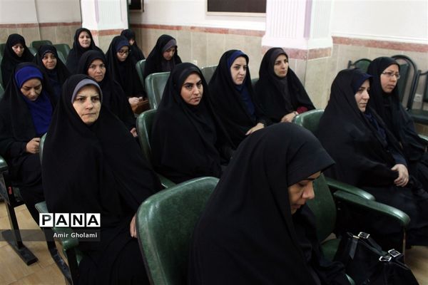 برگزاری مراسم تکریم و معارفه فرماندهان حوزه مقاومت بسیج دانش‌آموزی و فرهنگیان چهاردانگه