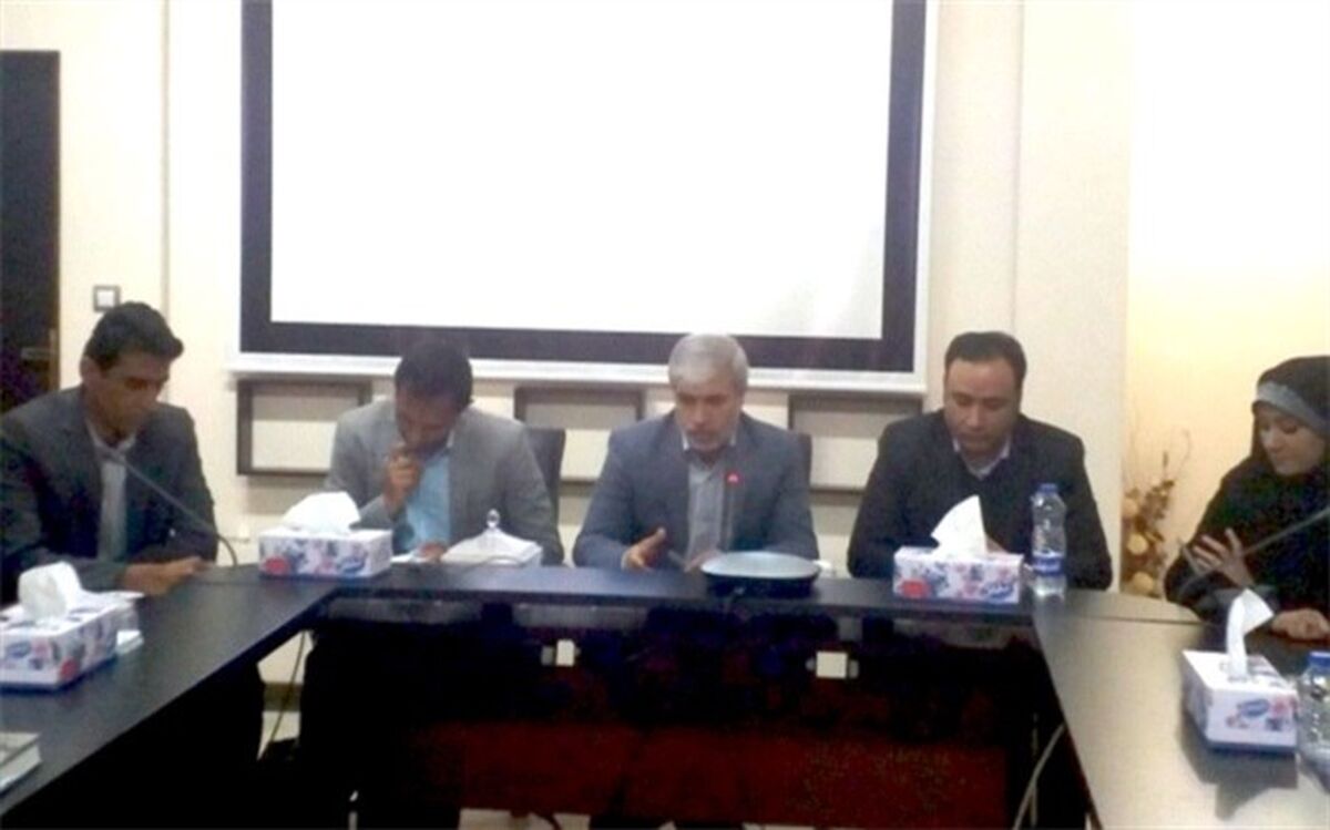 معاون پژوهش و برنامه ریزی سیستان و بلوچستان: استفاده از محتواهای الکترونیکی موجب ارتقای سطح یادگیری دانش آموزان می شود