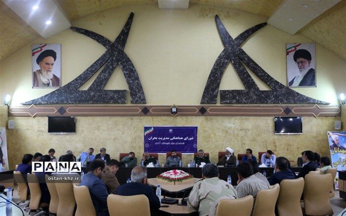 استاندار خوزستان: سیل به آبادان رسیده است