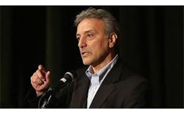 رئیس دانشگاه تهران: مردم در مواقع بحران نباید احساس کنند که تنها هستند