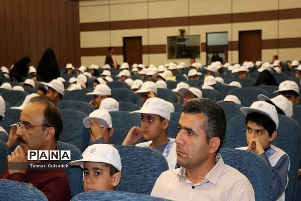 آیین اختتامیه سومین جشنواره سفیران سلامت دانش‌آموزی خوزستان