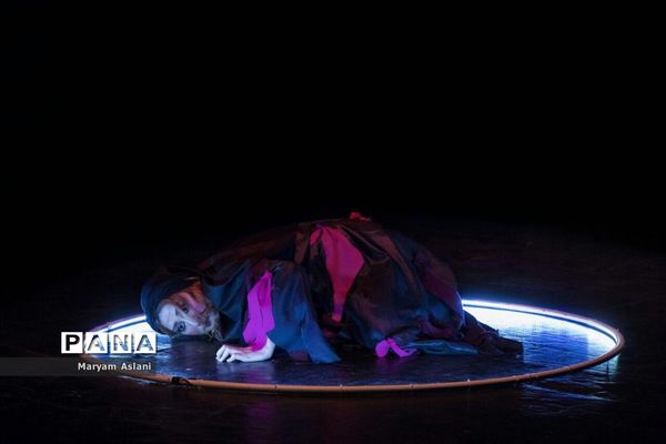 اجرای نمایش «اکوان دیو»