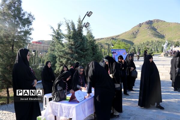 همایش بزرگ کوهپیمایی پیشتازان سازمان دانش‌آموزی خراسان رضوی-1
