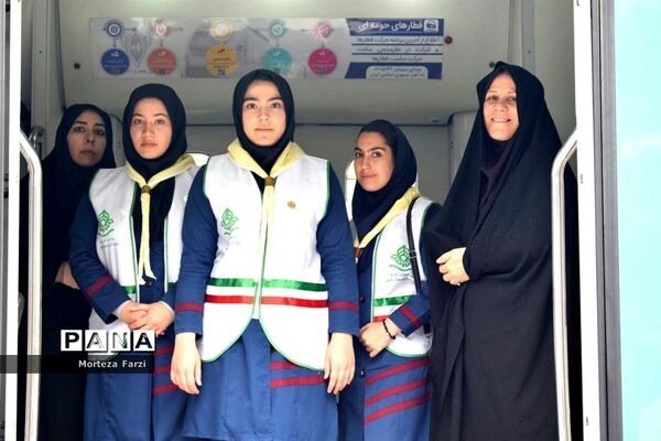 بازدید پیشتازان از راه آهن آذربایجان