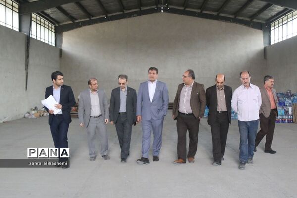 ارسال کمک های غیرنقدی به مناطق سیل زده باحضور مدیرکل آموزش و پرورش تهران