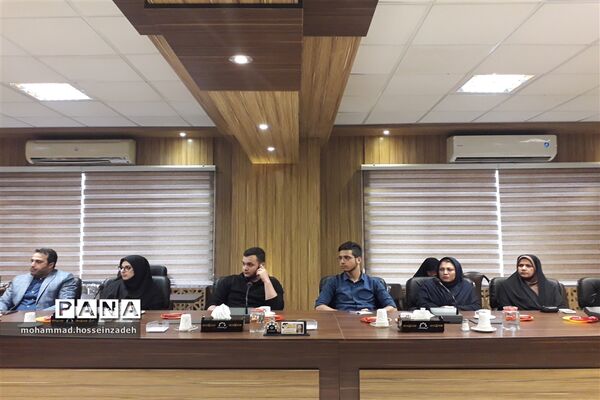 دیداراعضای تشکیلات سازمان دانش آموزی استان گیلان با اعضای شورای اسلامی شهررشت