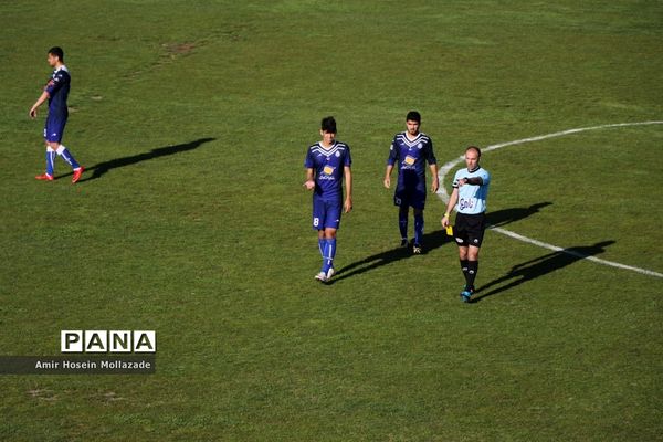 دیدار تیم‌های نود ارومیه و ملوان انزلی