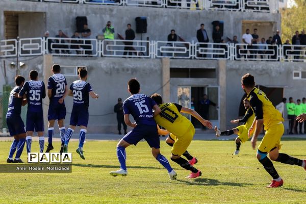 دیدار تیم‌های نود ارومیه و ملوان انزلی