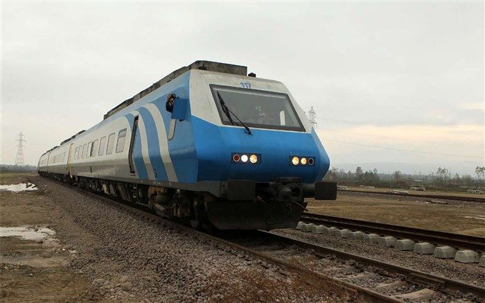 افزایش حرکت و تغییر ساعت قطارهای مشهد و تهران از راه آهن رشت