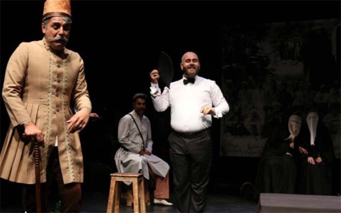 «راز نقل آخر» در تماشاخانه سنگلج