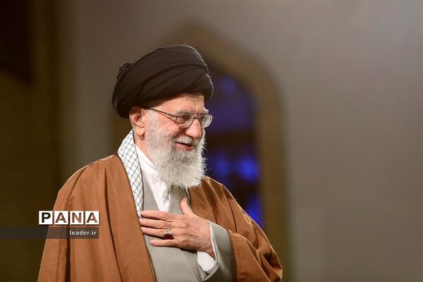 دیدار هزاران نفر از معلمان و فرهنگیان سراسر کشور به‌مناسبت روز معلم با مقام معظم رهبری