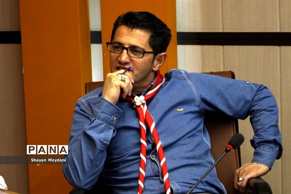 نشست مجامع اعضاء و مربیان سازمان دانش‌آموزی شهرستان‌های استان تهران