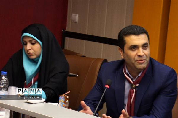 نشست مجامع اعضاء و مربیان سازمان دانش‌آموزی شهرستان‌های استان تهران