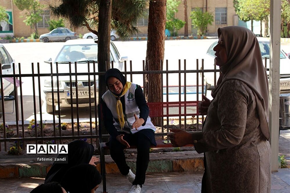 اردوی یک روزه دانش‌آموزی