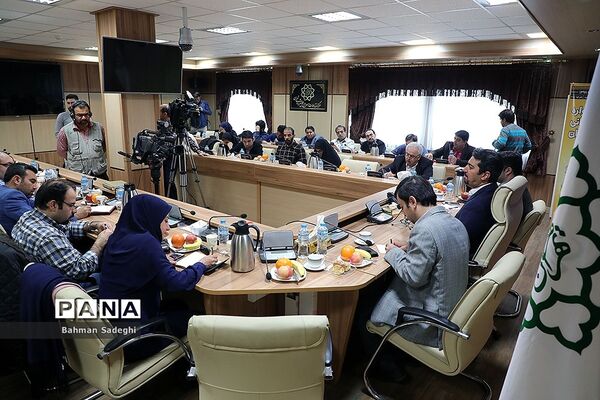 نشست خبری مدیر عامل سازمان تاکسیرانی تهران
