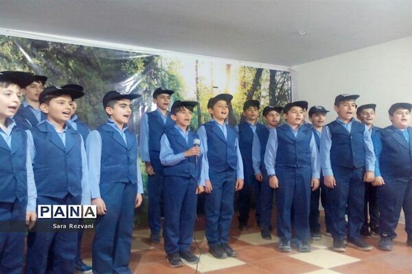 مسابقات منطقه‌ای سرود و تئاترمقطع ابتدایی در اسلامشهر