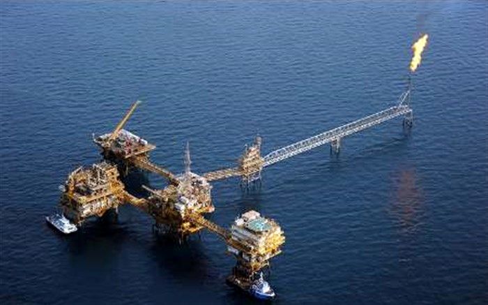 رئیس اتاق بازرگانی تهران : امکان به صفر رساندن صادرات نفت ایران بعید است