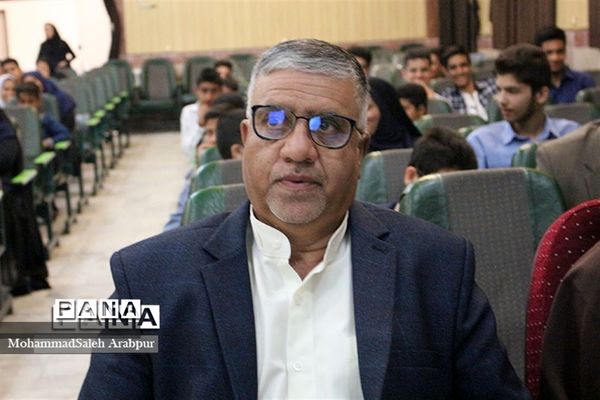 گردهمایی روسای شورای دانش‌آموزی ناحیه 2 کرمان