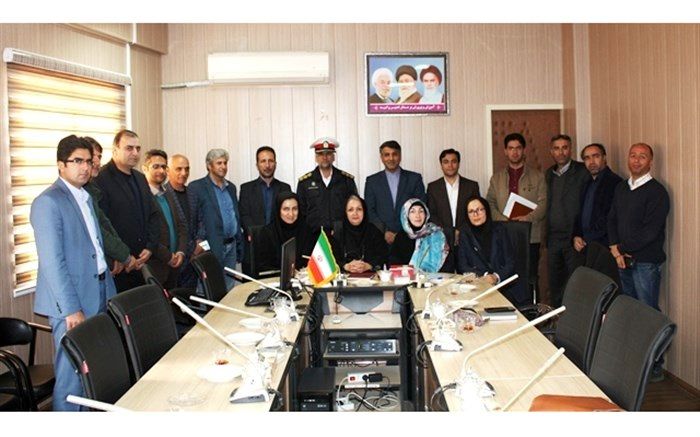 ما در کنار آموزش علمی و فنی، تربیت زیستی و بدنی دانش آموزان را نیز مد نظر داریم