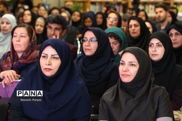 جشن چهل سالگی کتابخانه مرجع کانون پرورش فکری کودکان و نوجوانان